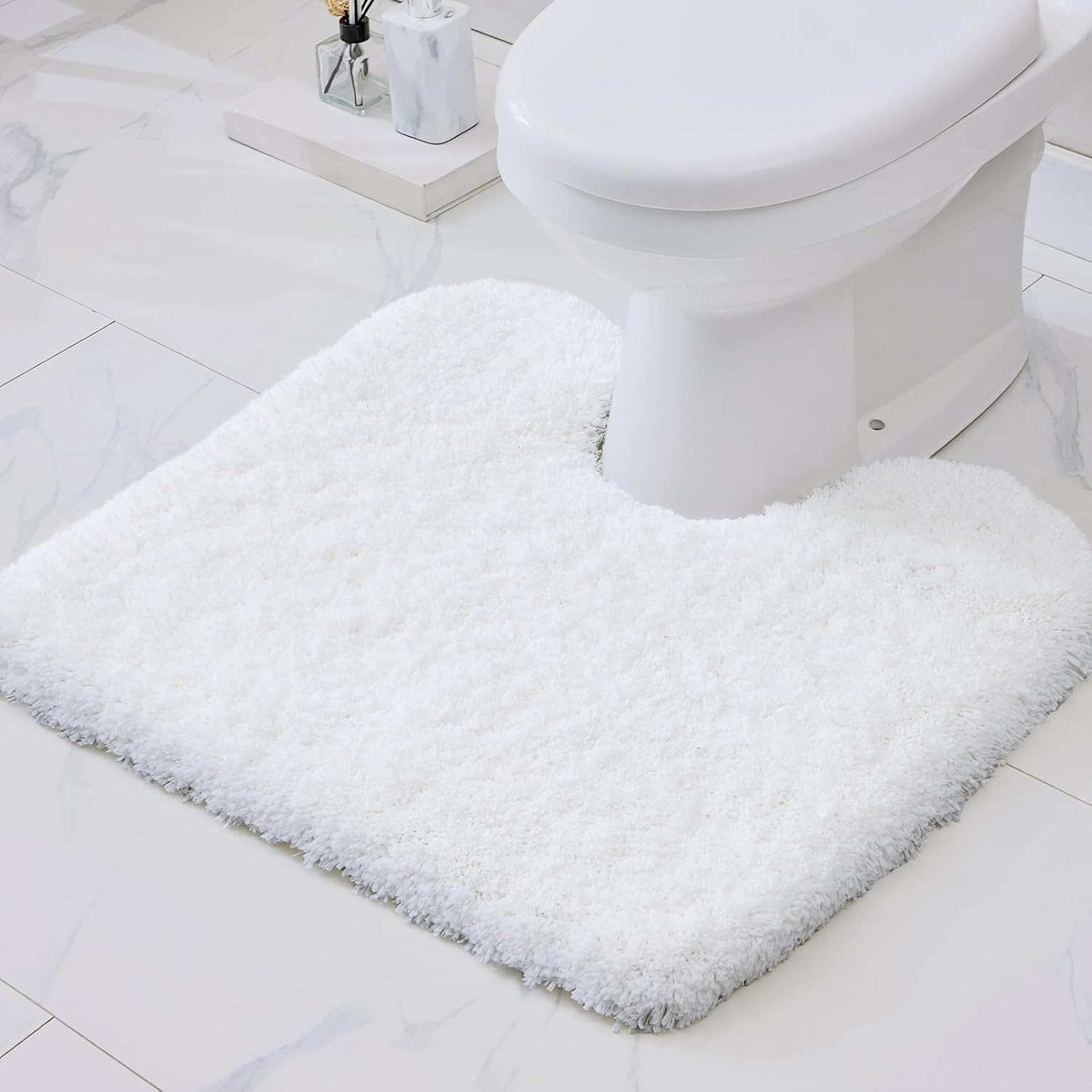 White Non-Slip Plush Bath Mat
