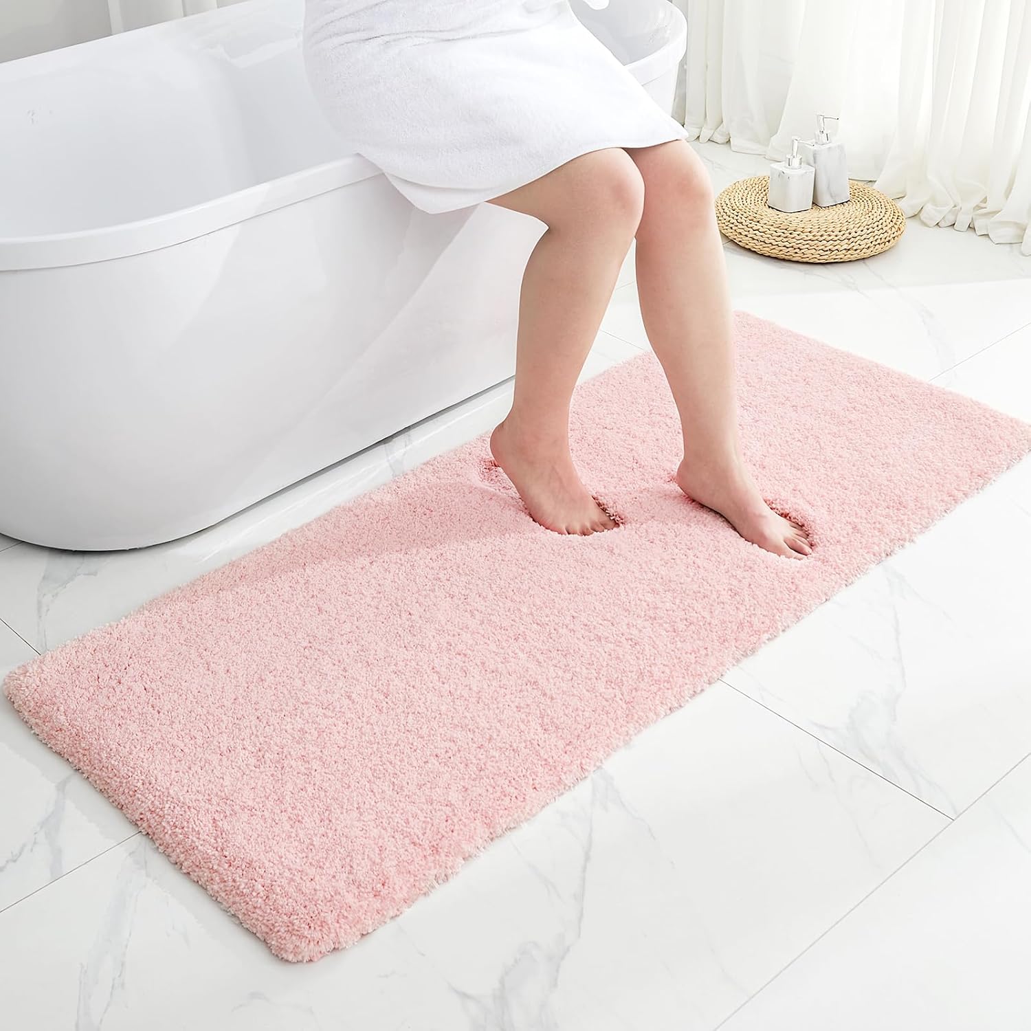 White Non-Slip Plush Bath Mat