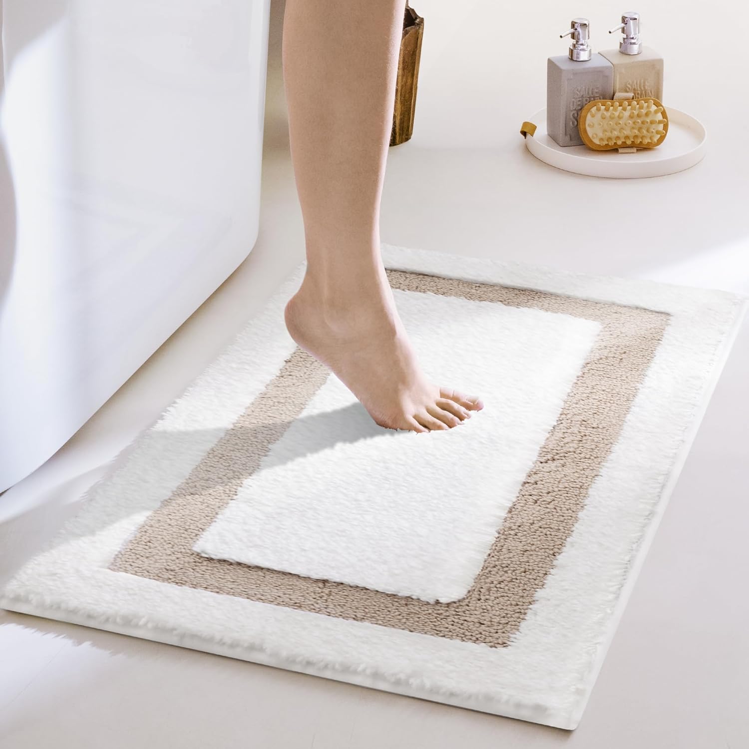 Gray Microfiber Non-Slip Bath Rug