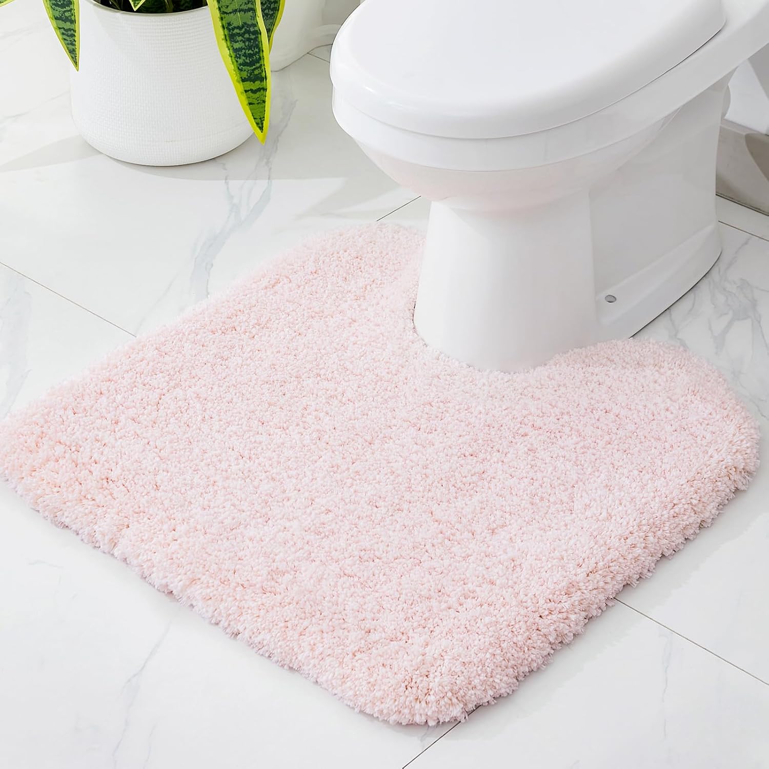 White Non-Slip Plush Bath Mat