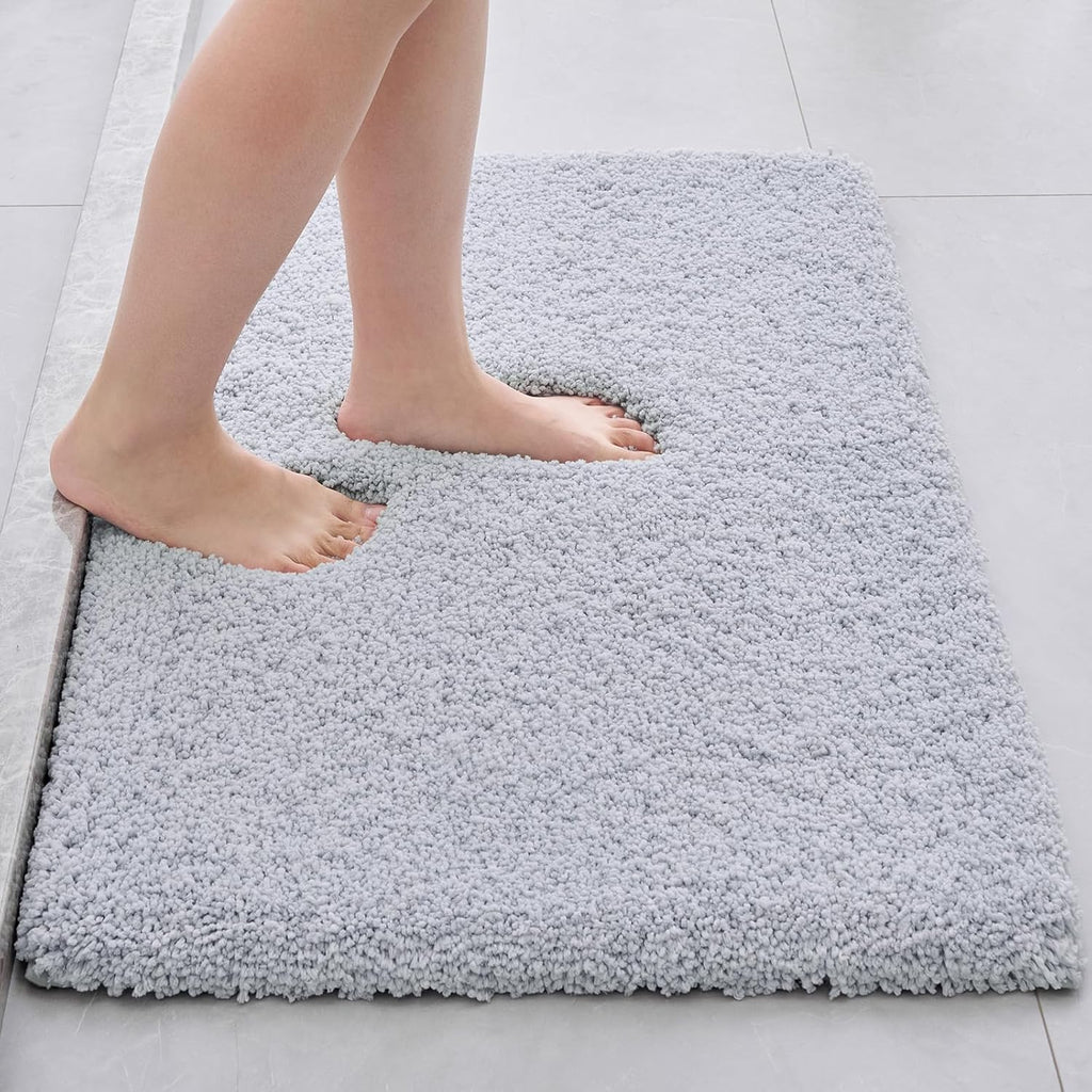 White Non-Slip Plush Bath Mat