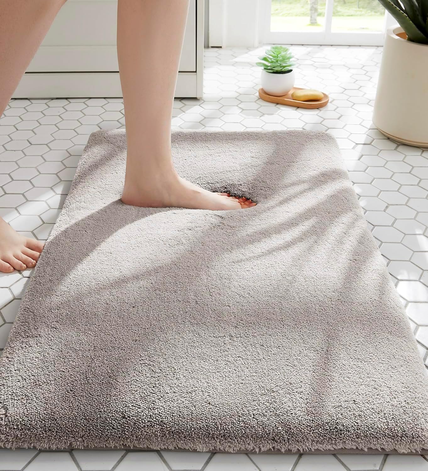 Light Gray Memory Foam Bath Mat