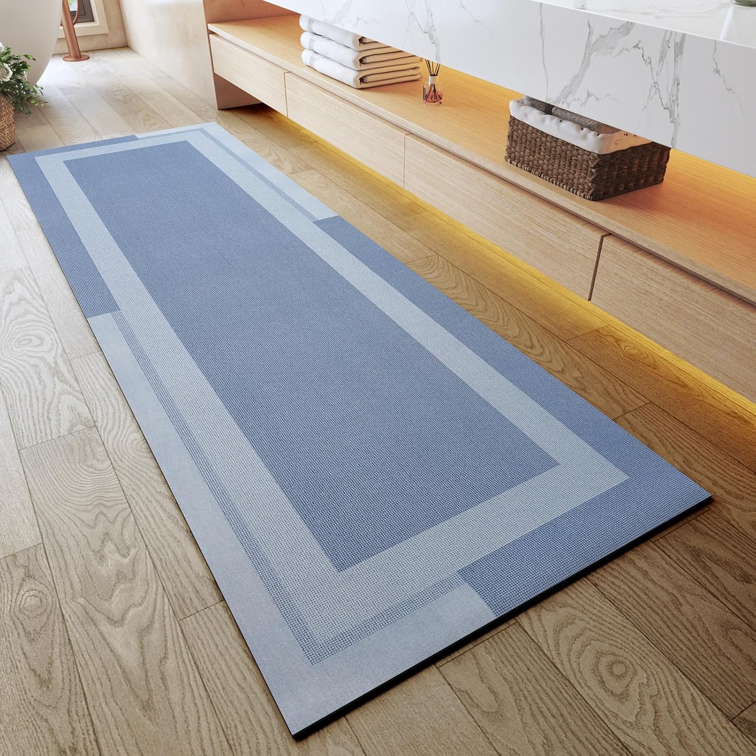 Gray Thin Non-Slip Bath Mat