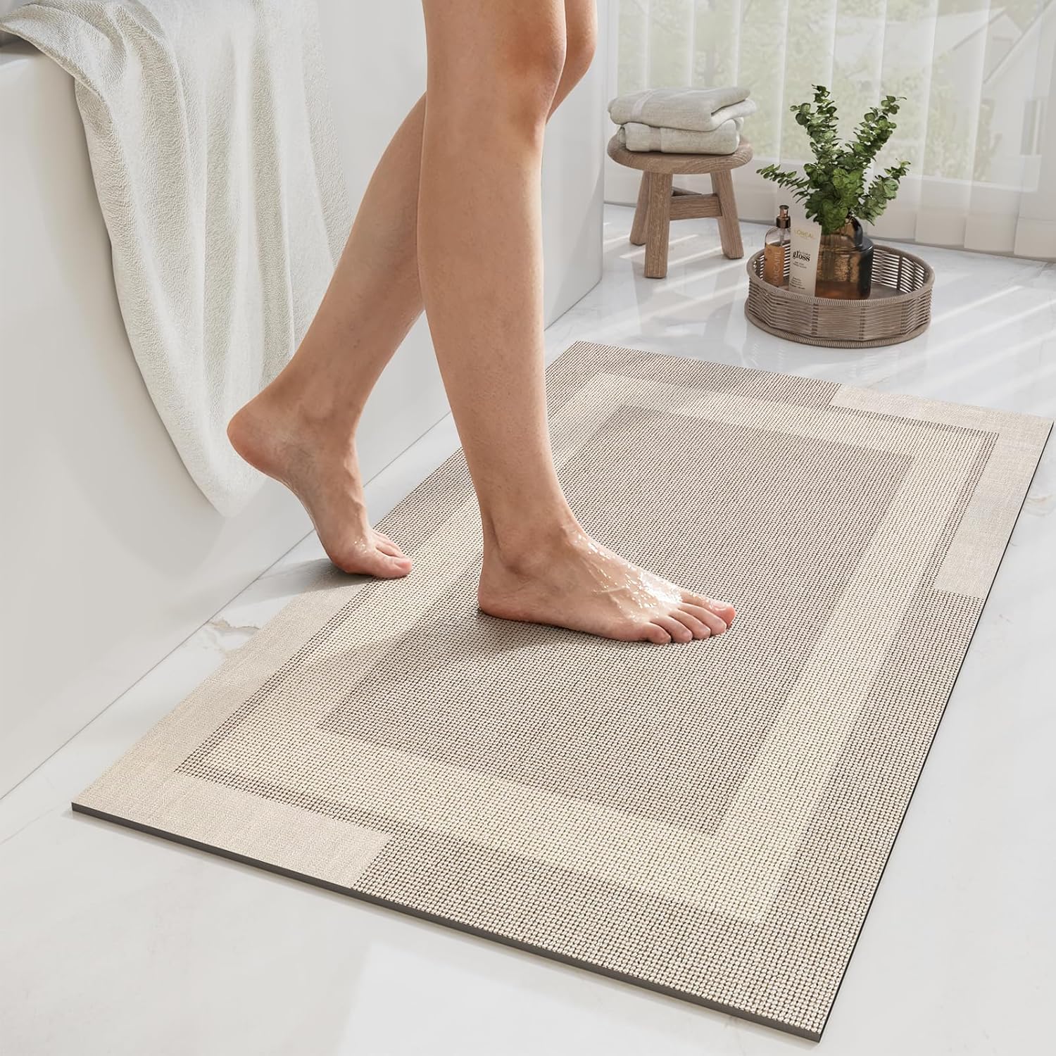 Gray Thin Non-Slip Bath Mat