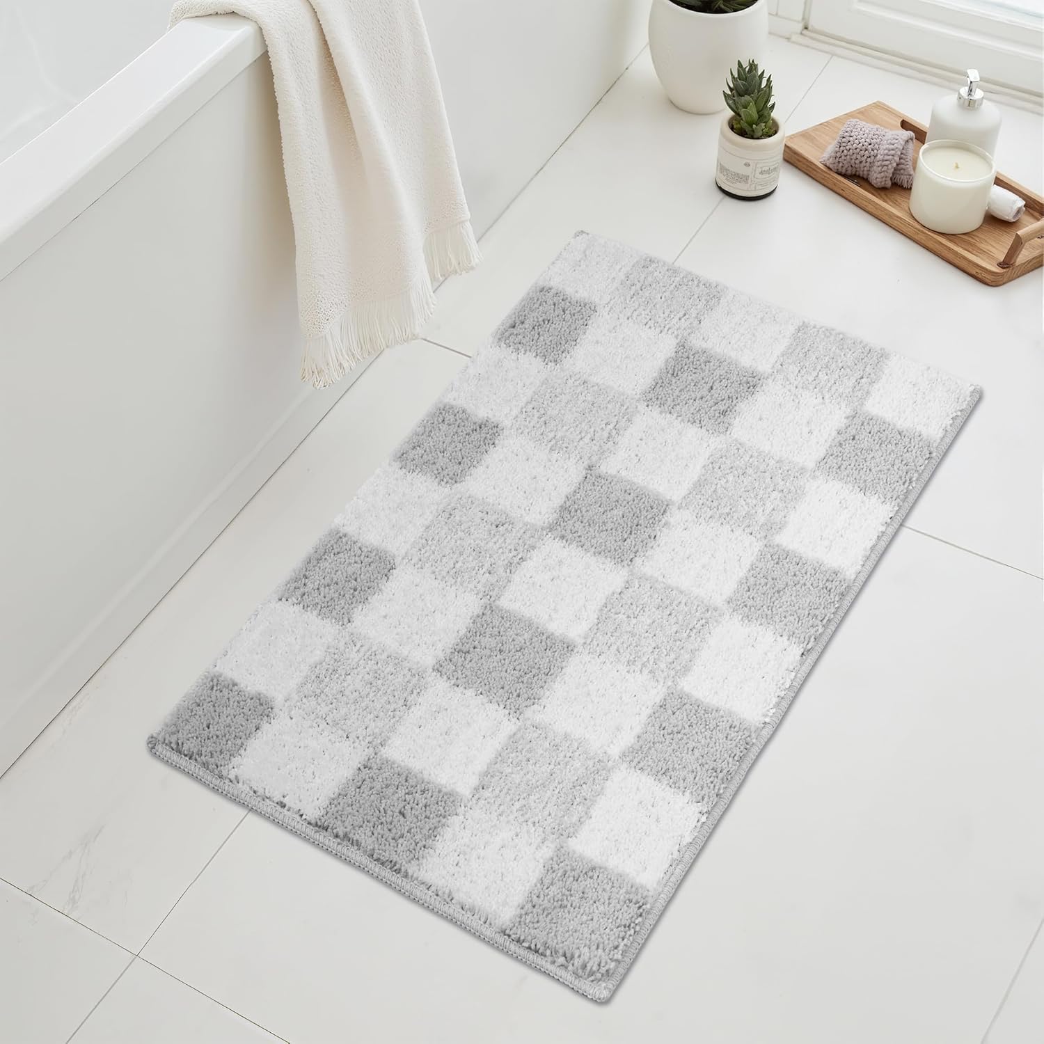 Gray Microfiber Non-Slip Bath Rug