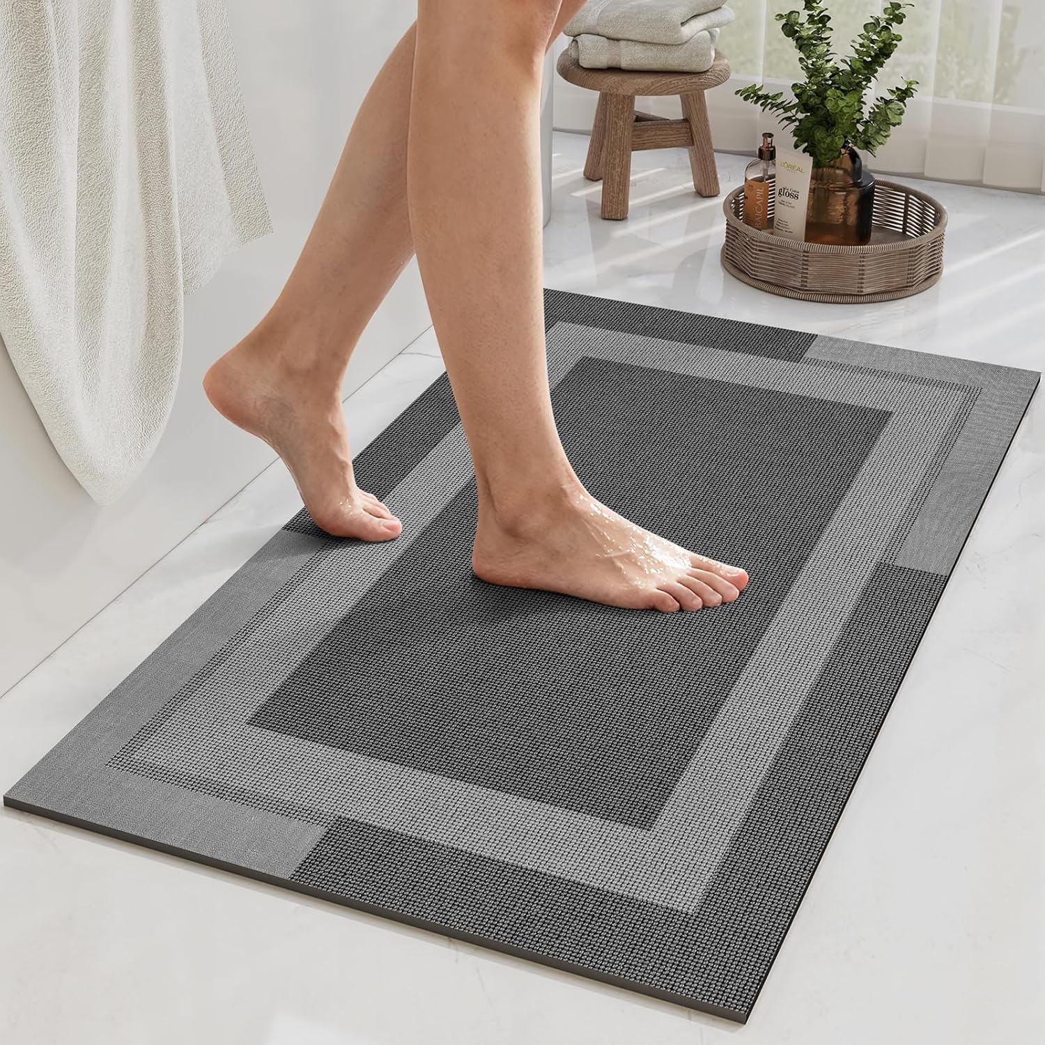 Gray Thin Non-Slip Bath Mat