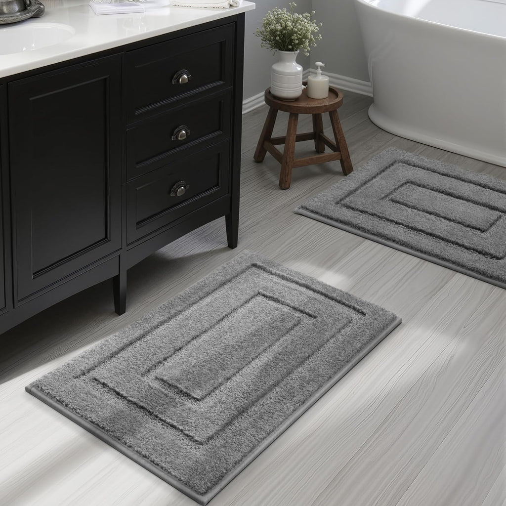 Gray Microfiber Non-Slip Bath Rug