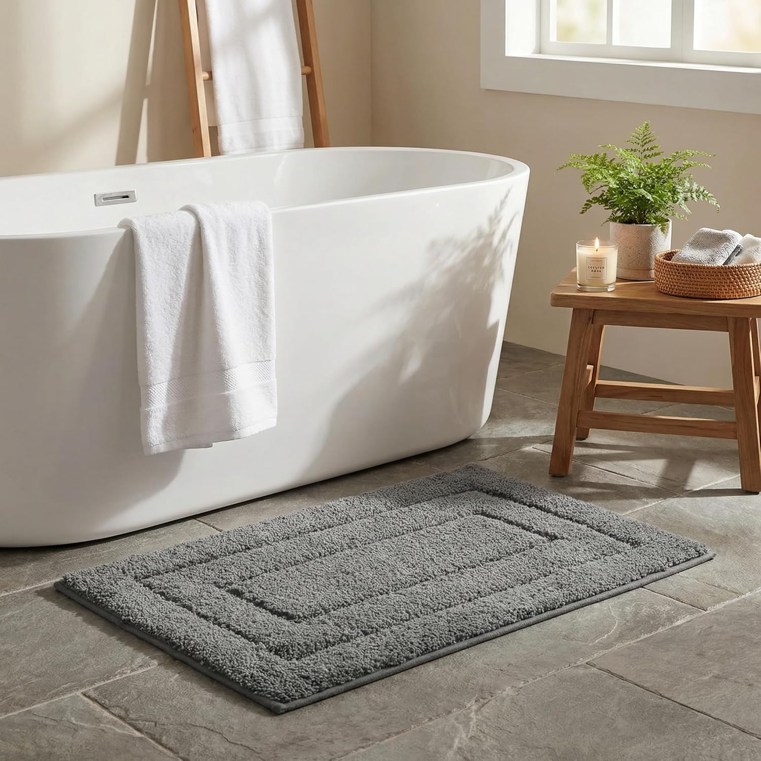 Gray Microfiber Non-Slip Bath Rug