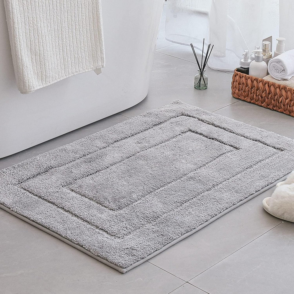Gray Microfiber Non-Slip Bath Rug